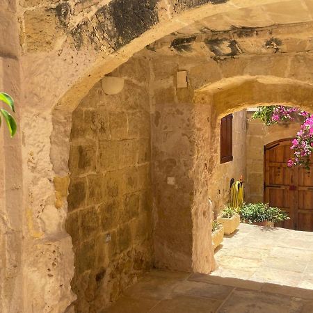 Farmhouse Razzett Cora Victoria Εξωτερικό φωτογραφία