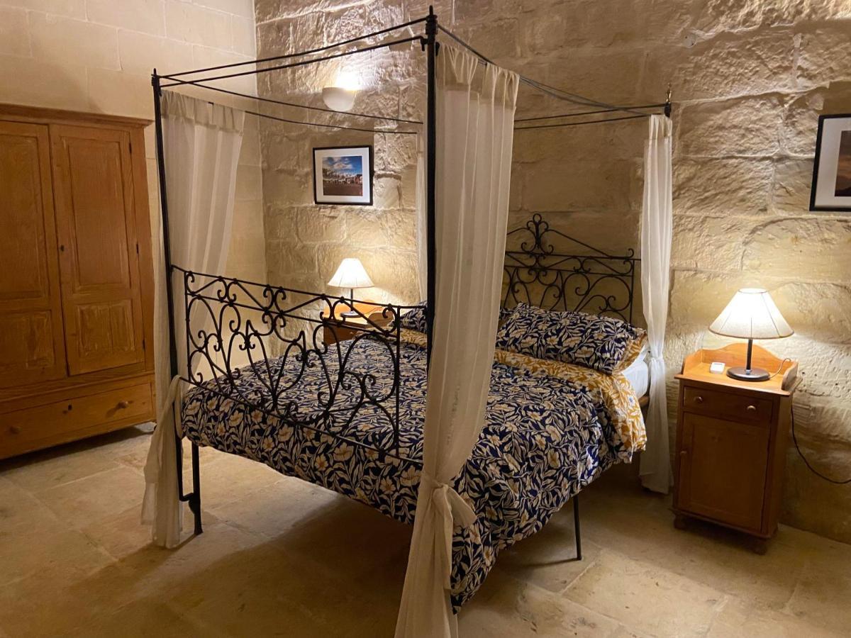 Farmhouse Razzett Cora Victoria Εξωτερικό φωτογραφία