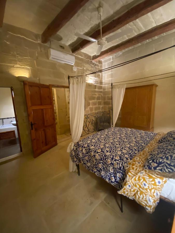 Farmhouse Razzett Cora Victoria Εξωτερικό φωτογραφία