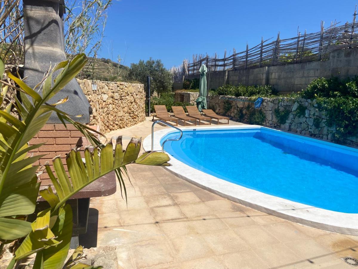 Farmhouse Razzett Cora Victoria Εξωτερικό φωτογραφία
